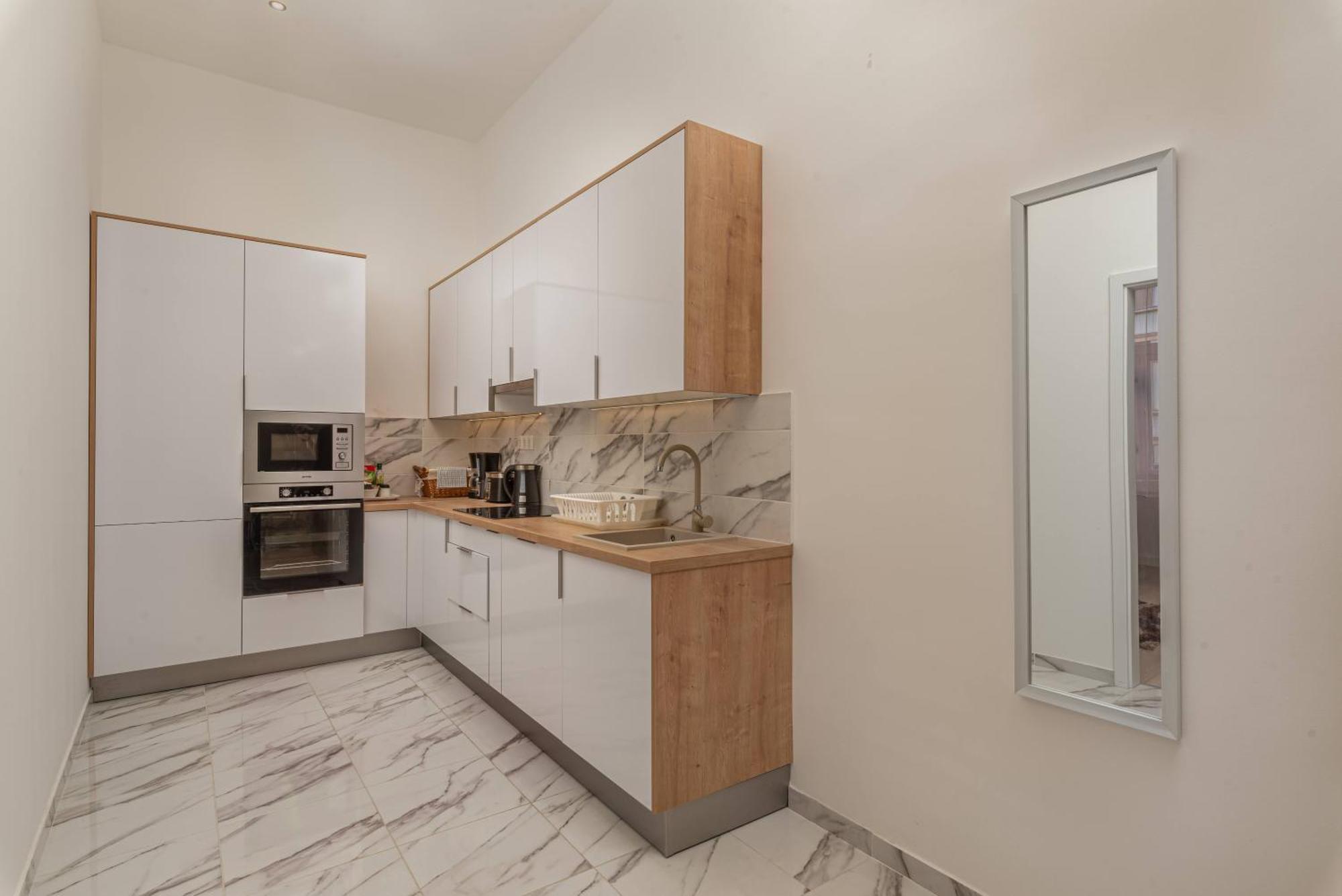 Apartment With 2 Bedrooms Near Gellert Thermal Bath Budapeszt Zewnętrze zdjęcie