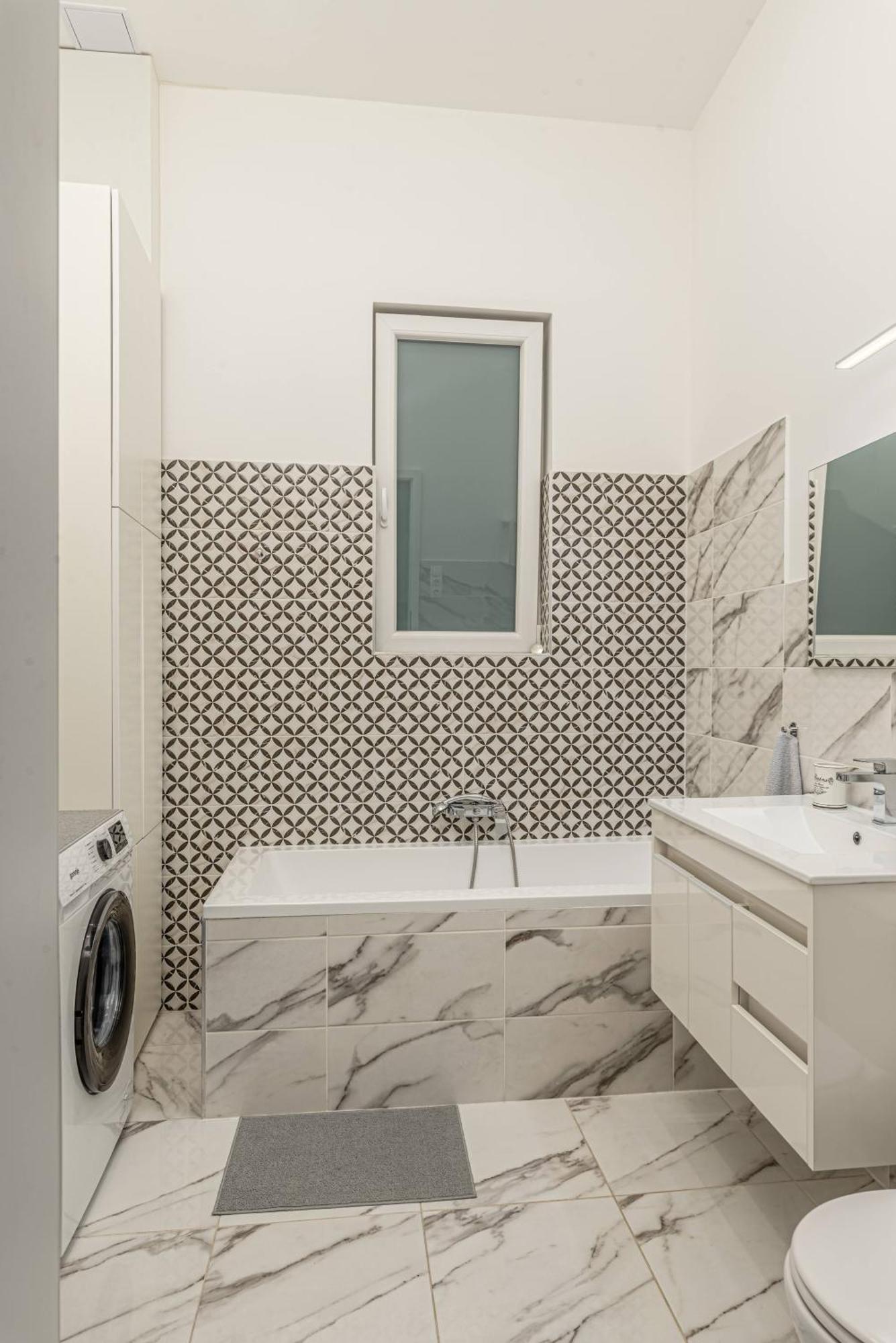 Apartment With 2 Bedrooms Near Gellert Thermal Bath Budapeszt Zewnętrze zdjęcie